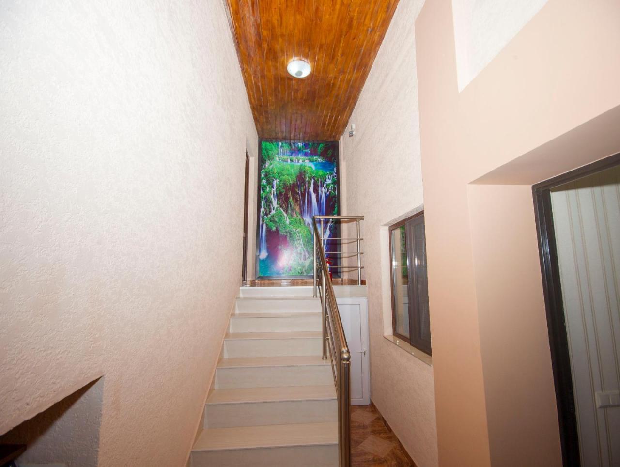 Hotel Elegant 2 Τυφλίδα Εξωτερικό φωτογραφία