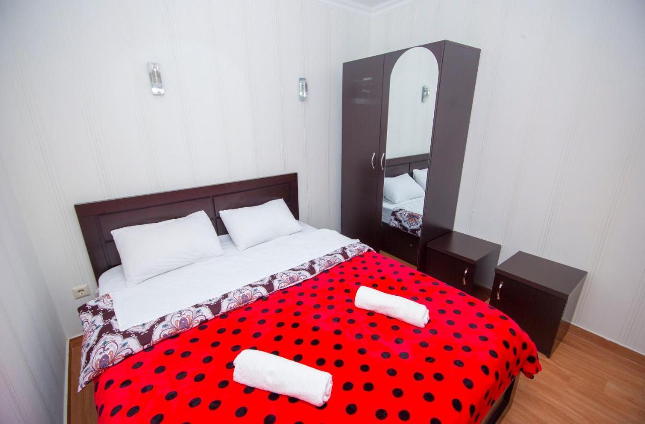 Hotel Elegant 2 Τυφλίδα Εξωτερικό φωτογραφία